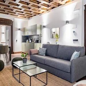 limehome-vitoria-palacio-de-los-alava-velasco.sansebastianhotels.net/