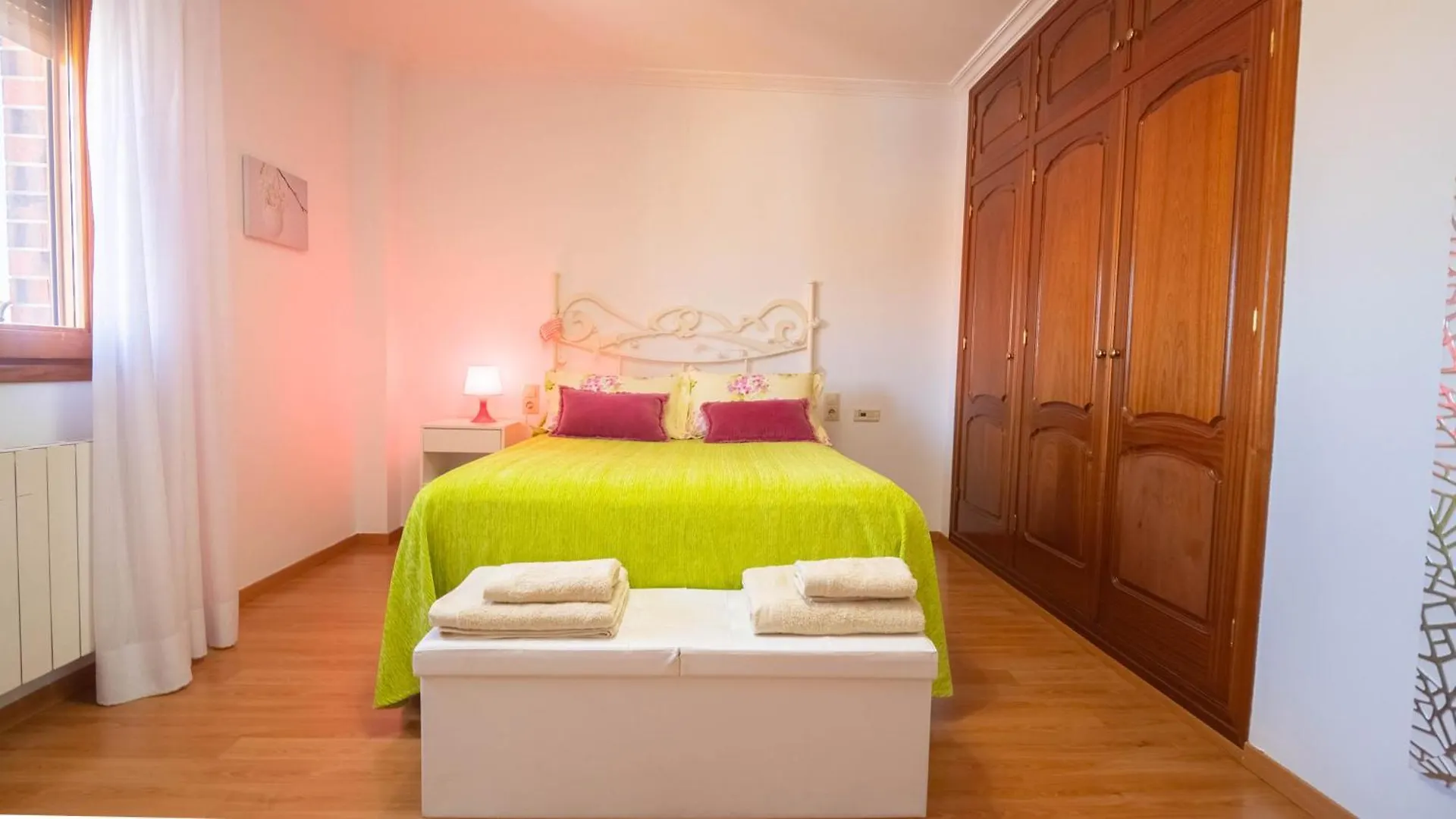 Villa Luis R Cajar 0*,  Spain